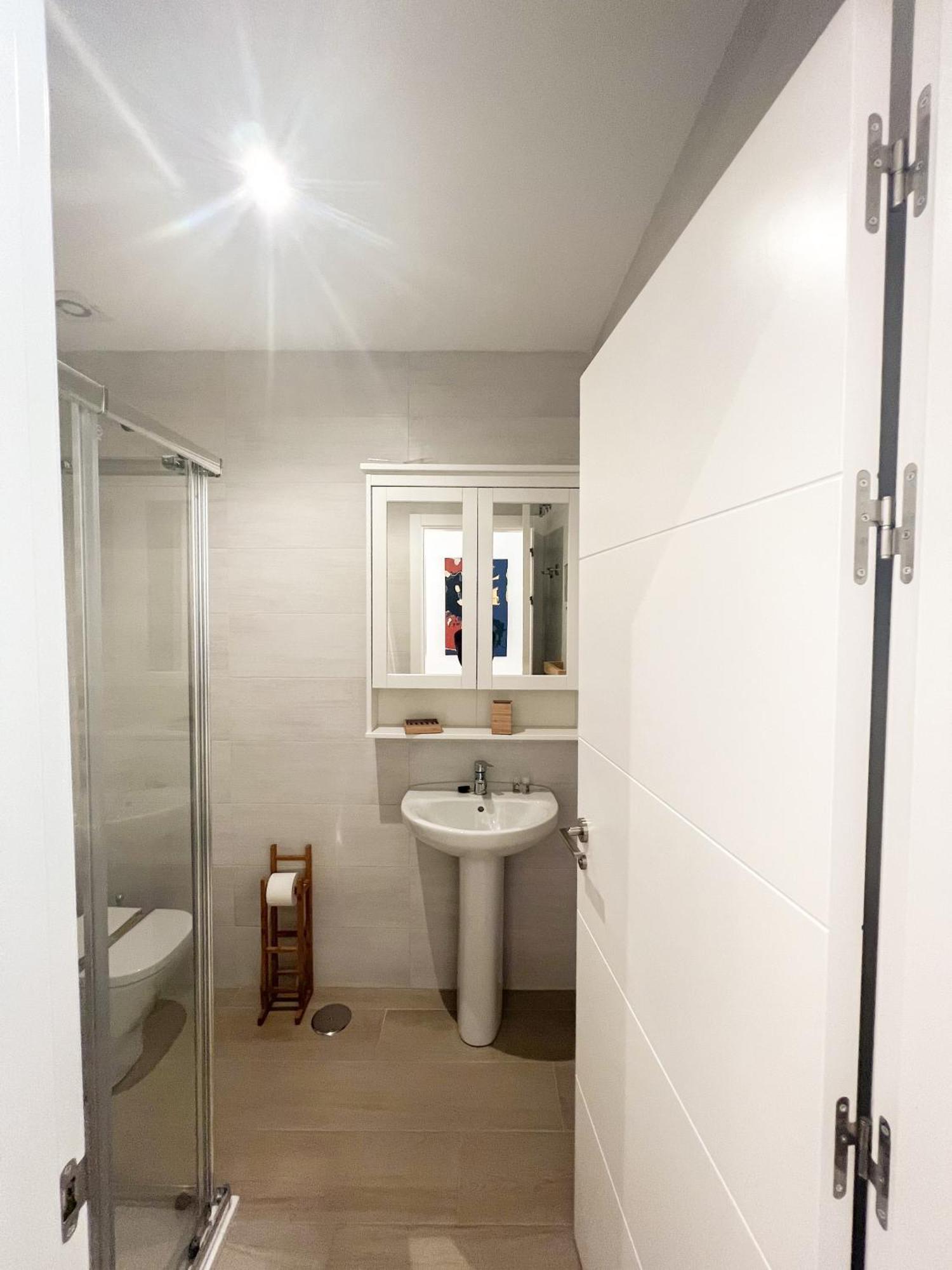 Apartamento Cozy And Modern Family Flat Carihuela Torremolinos Exterior foto