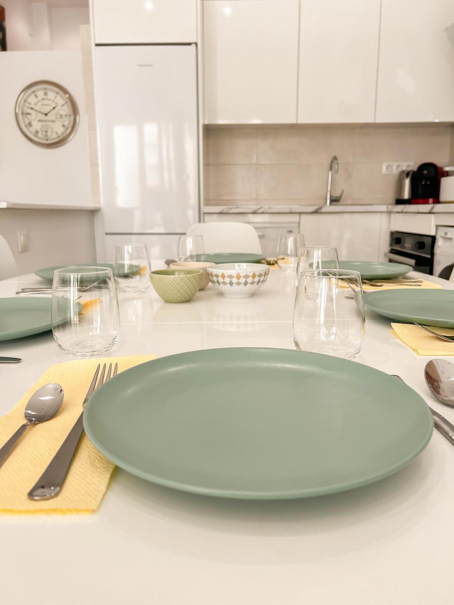 Apartamento Cozy And Modern Family Flat Carihuela Torremolinos Exterior foto