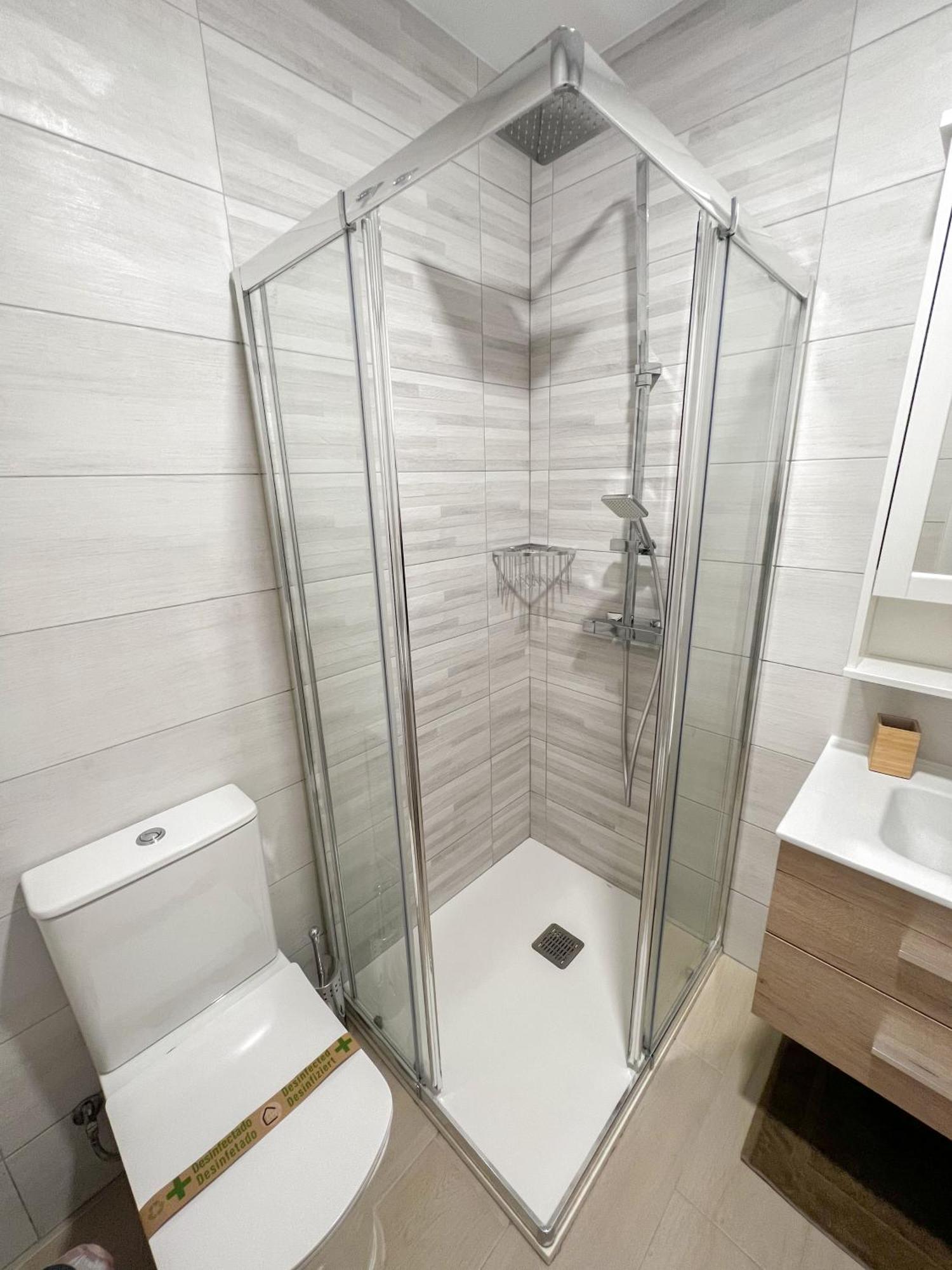Apartamento Cozy And Modern Family Flat Carihuela Torremolinos Exterior foto
